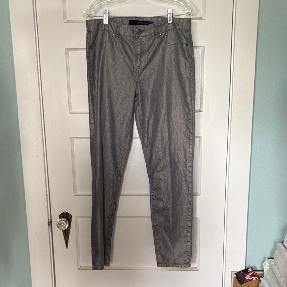 Calvin Klein Jeans Metallic Gray Skinny Pants Size 30/10